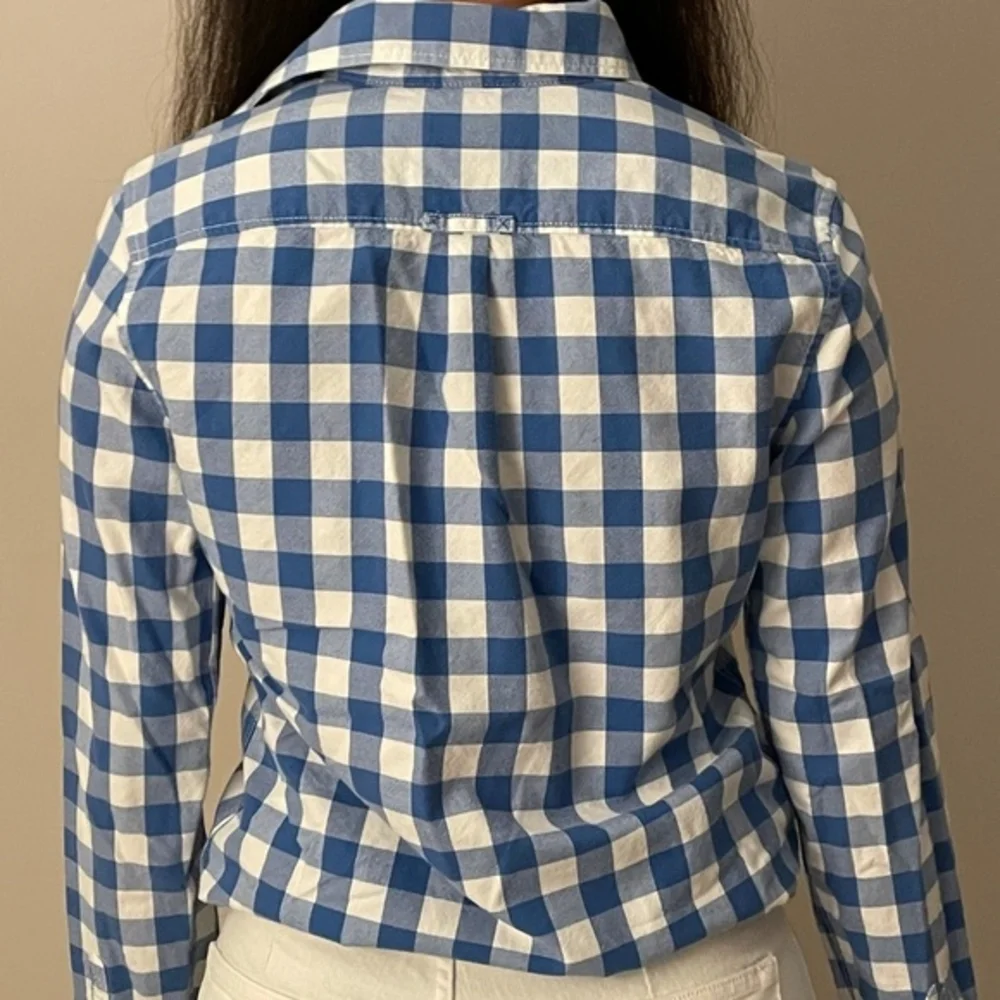 American Eagle Blue & White Plaid Button-Up Shirt β Size 0 β 100% Cotton Womens - Picture 2 of 16
